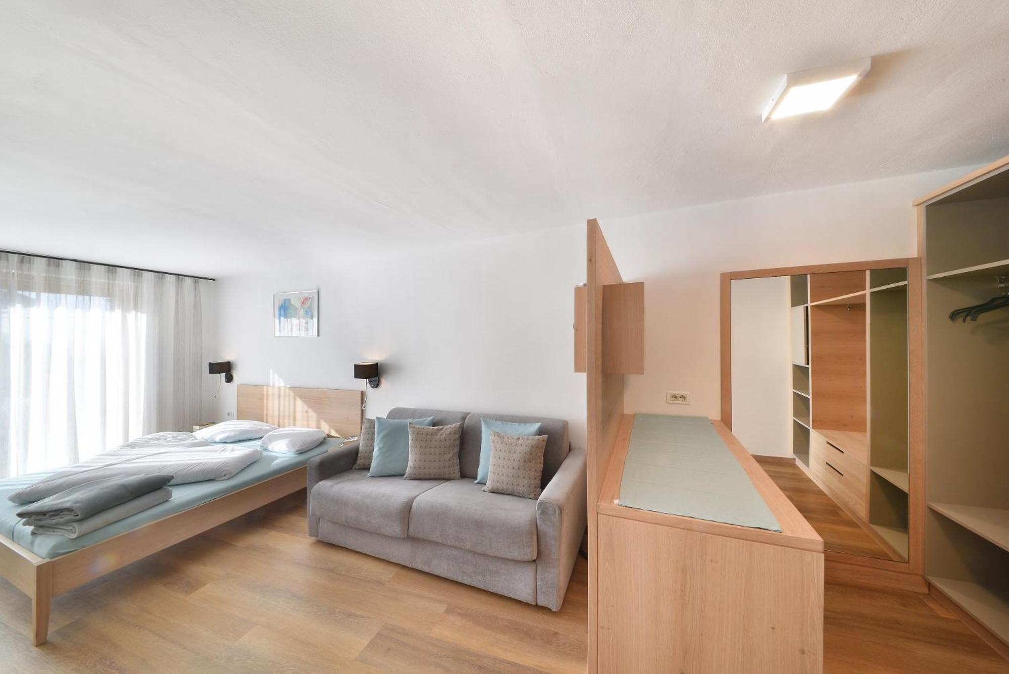 Haus Rosengarten Tirolo Bagian luar foto